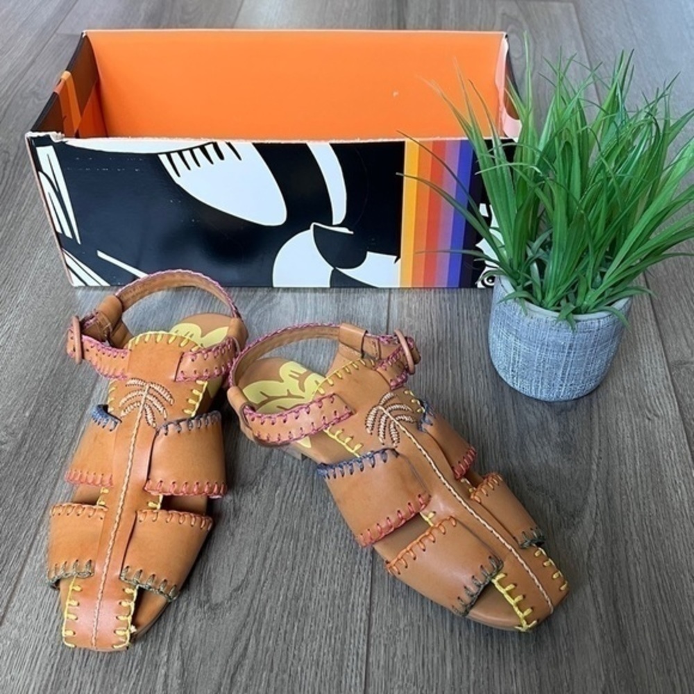 Farm Rio Palm Tree Sandal In Caramel Size US 6